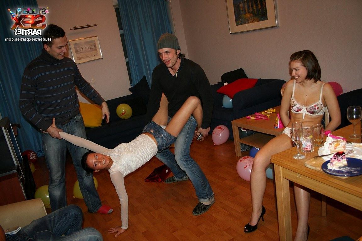 8P From cool strip tease to mouthful of cum