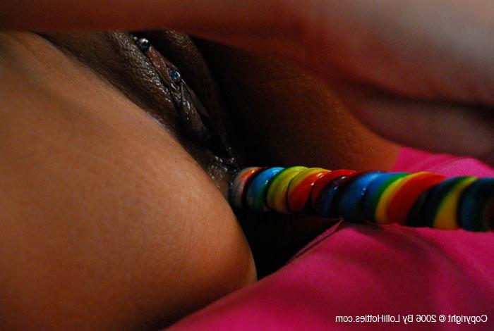 15P Maile sticks a delicious lollipop up her tight asshole 