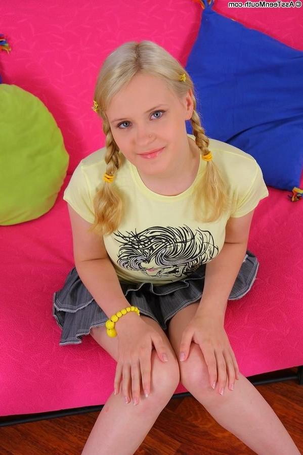 16P Pigtailed blonde teen Jany Silver enjoying ass to mouth sex