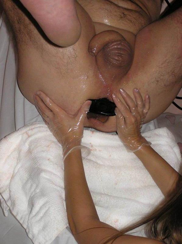 15P male gets his ass drilled by huge dildo