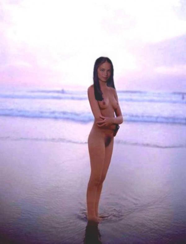 12P Kristin Kreuk have sex with her fans
