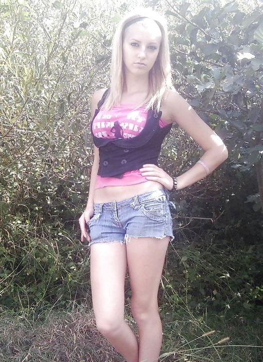 13P HORNY TEEN PUSSYS 2 COMMENT DIRTY PLS