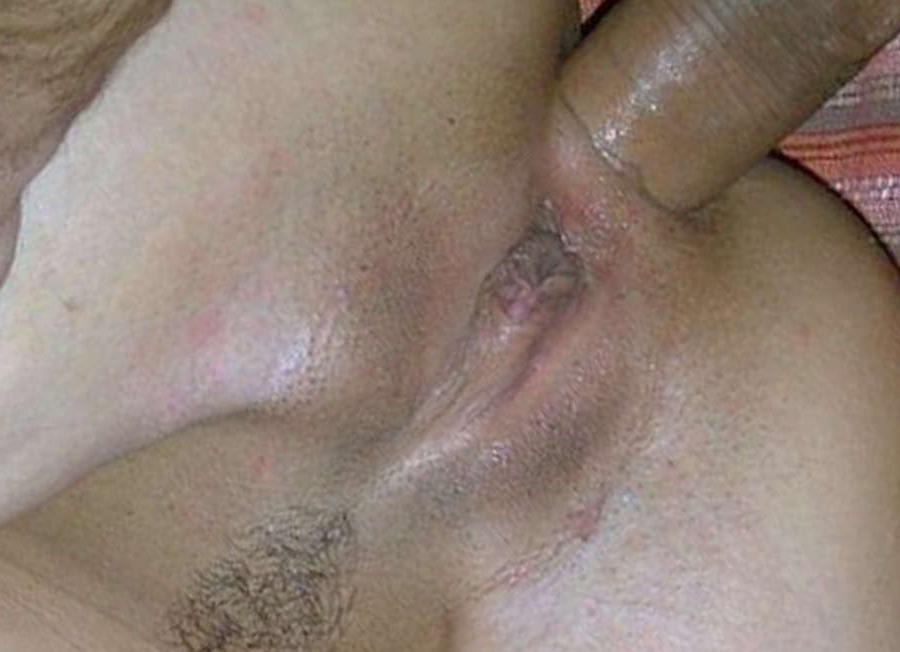 15P Picture gallery of bitches getting their buttholes drilled