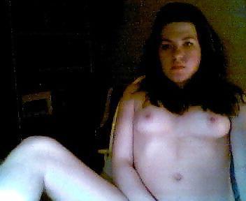 6P Webcam teen recorded stripping for me