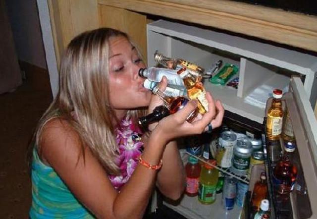 15P Drunk Attention Whores