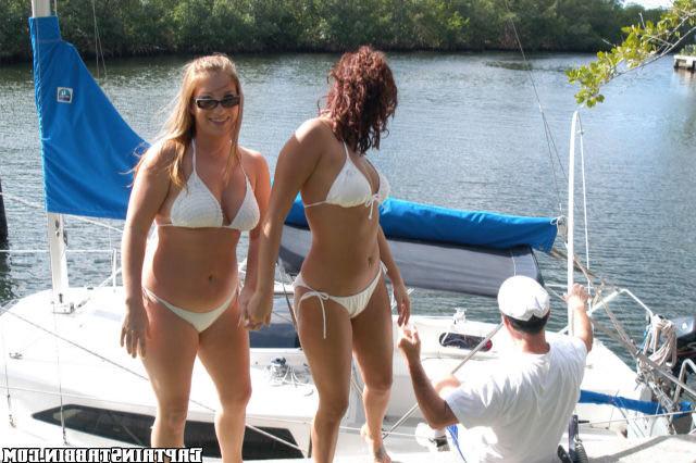15P Two hot slutty chicks takes an adventure ride at the boat