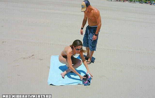 15P Hot babe gets banged on her first boat ride