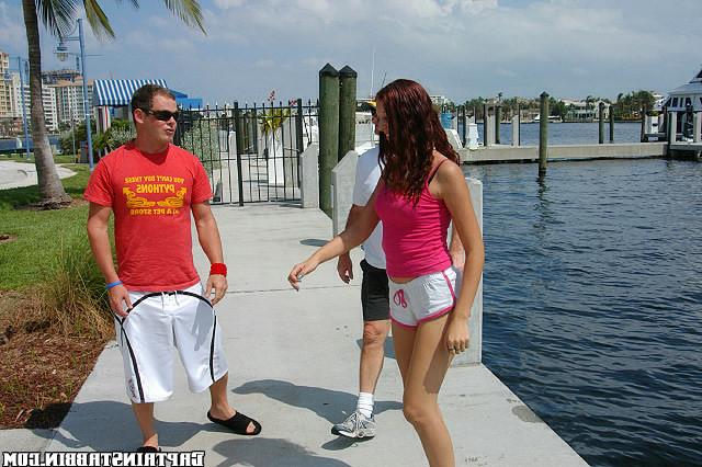 15P Hot babe gets banged on the side of a boat out at sea