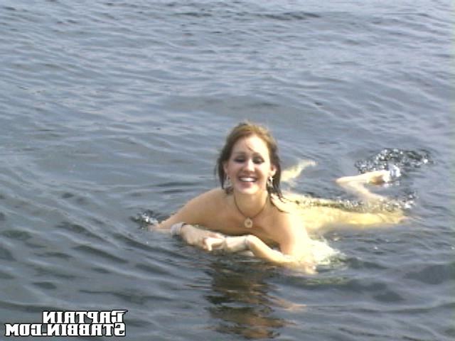 15P This babe takes on the whole crew on the boat