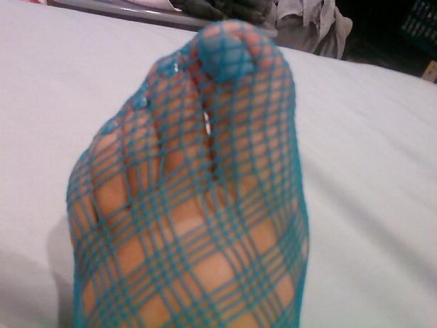 4P Feet with blue toes