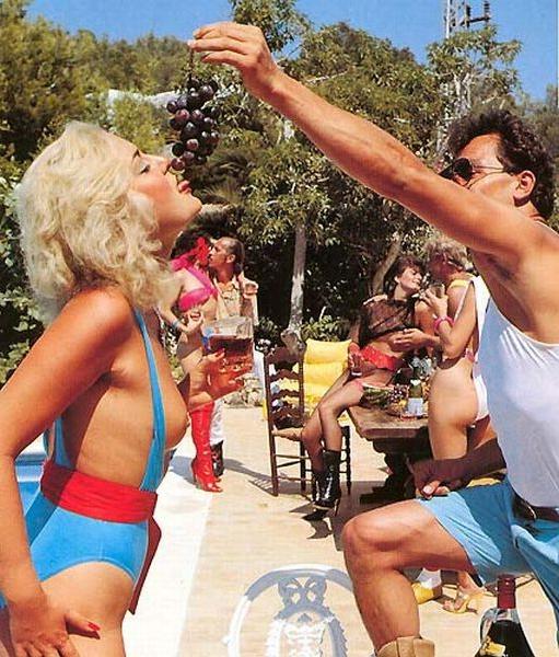 16P Dirty seventies afterparty gangbang in the nature