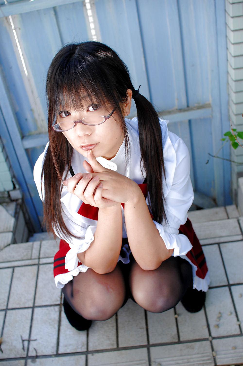 25P Japanese Cosplay Cuties-Chiyoko