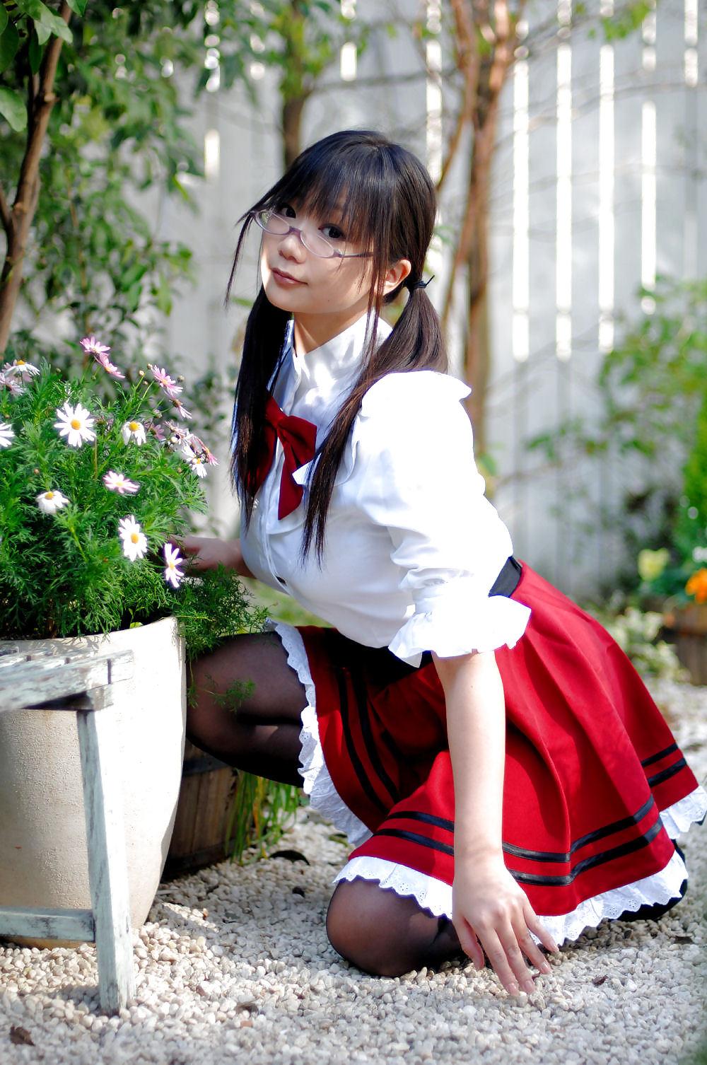 25P Japanese Cosplay Cuties-Chiyoko