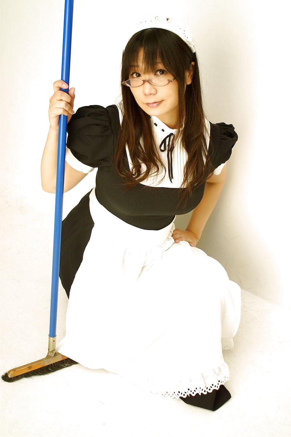 25P Japanese Cosplay Cuties-Chiyoko