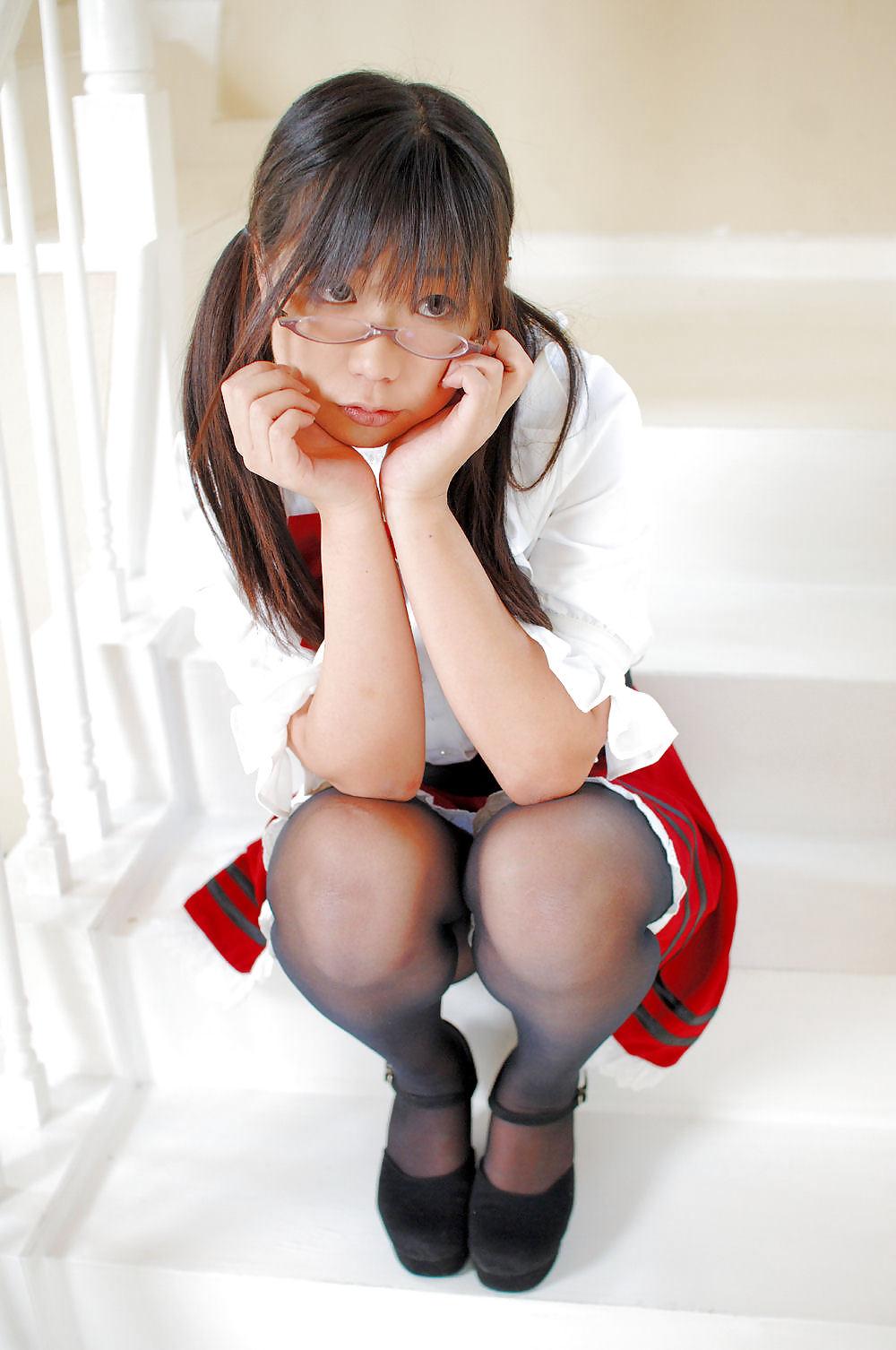 25P Japanese Cosplay Cuties-Chiyoko