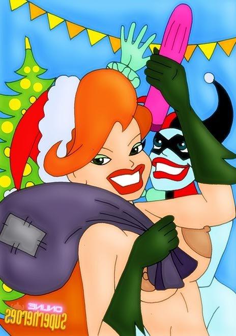 12P Harley Quinn moans in pain and gets banged by Hawkman