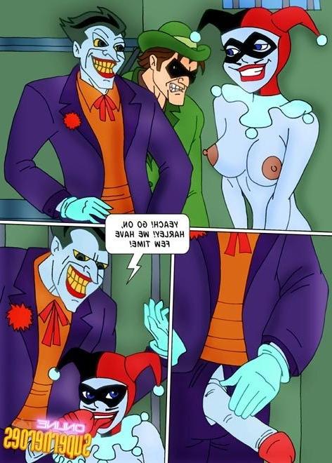 12P Harley Quinn moans in pain and gets banged by Hawkman