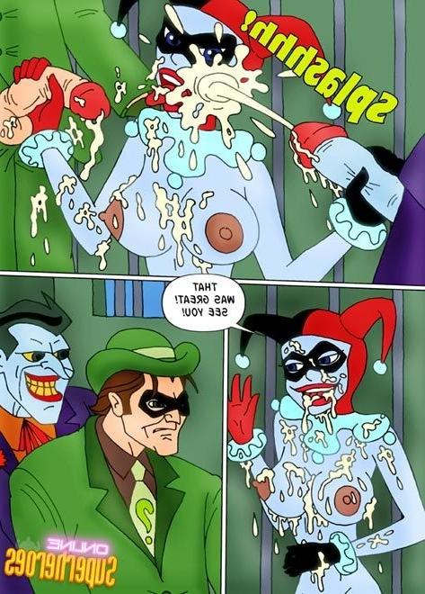 12P Harley Quinn moans in pain and gets banged by Hawkman