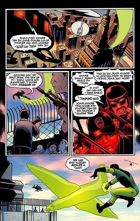 12P BatWoman in swimming suit filled in cunt by Superman