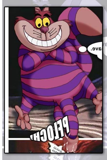 12P Queen of Hearts getting foreplay