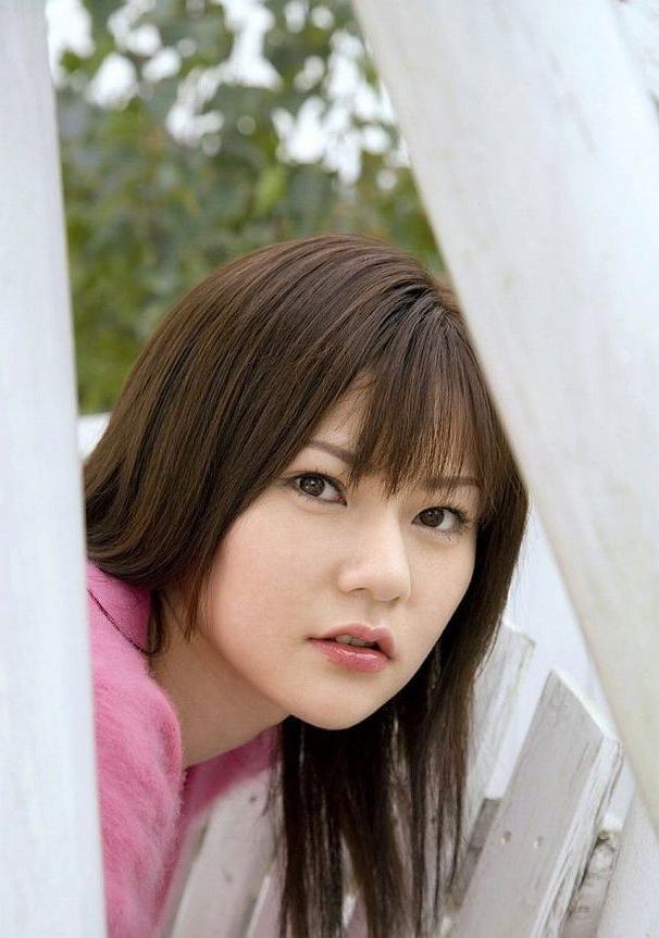 15P Busty asian cutie Rira Himesaki poses showing tits