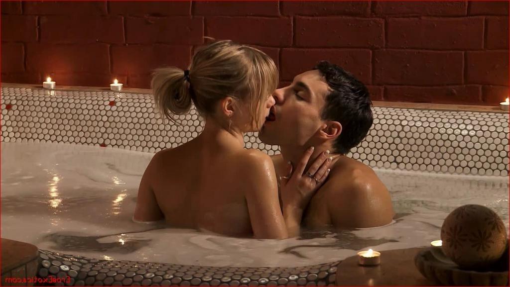 16P Beautiful European Lovers Try Anal