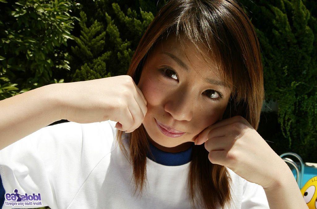 16P Naughty Yuka shows off her bathng suit