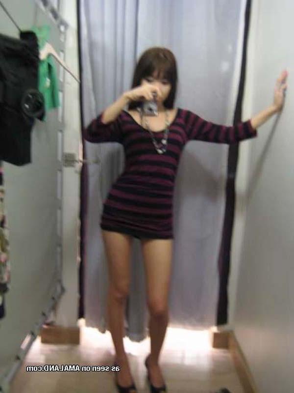 15P Picture gallery of sexy Oriental amateur honeys