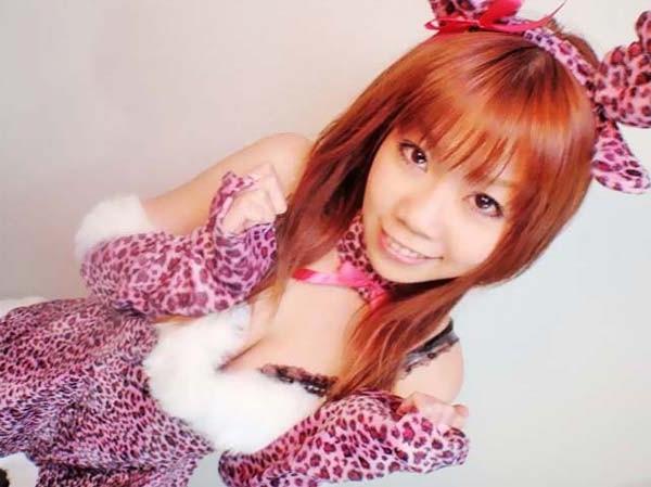 16P Hot Cosplay Pictures From Japanese Live Sex Show Webcam Girls