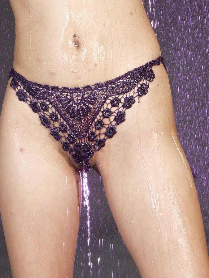 16P Asian babe masturbating her pussy hard for orgasm