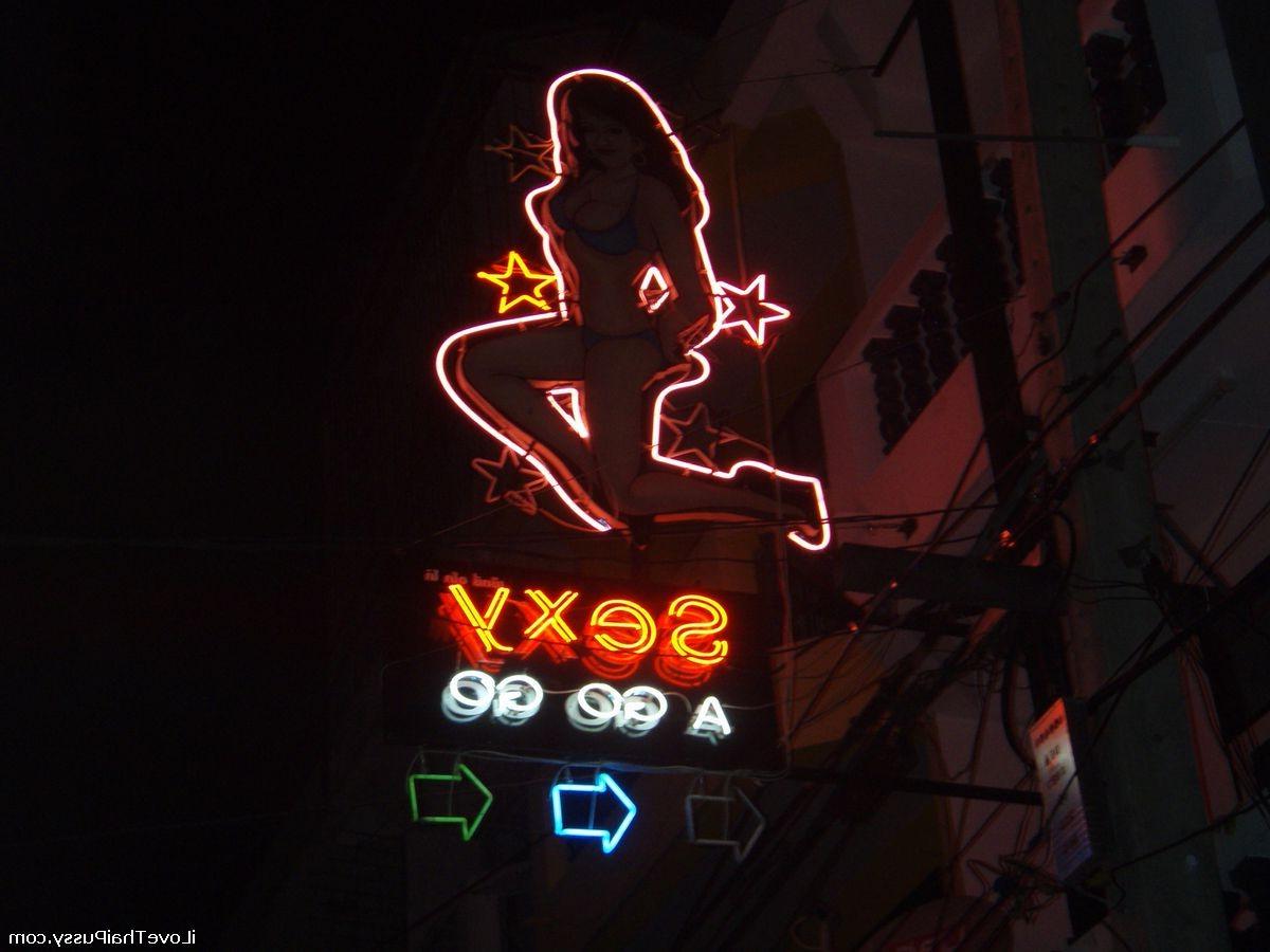 15P Drunk Thai Bargirls Paid To Fuck A Swedish Tourist Real Bangkok Hookers