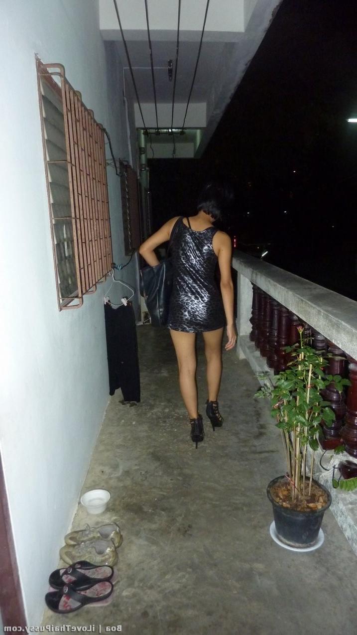 14P Shy Skinny Thai Hooker Penetrated By A Drunk Tourist On Vacation From His Wife