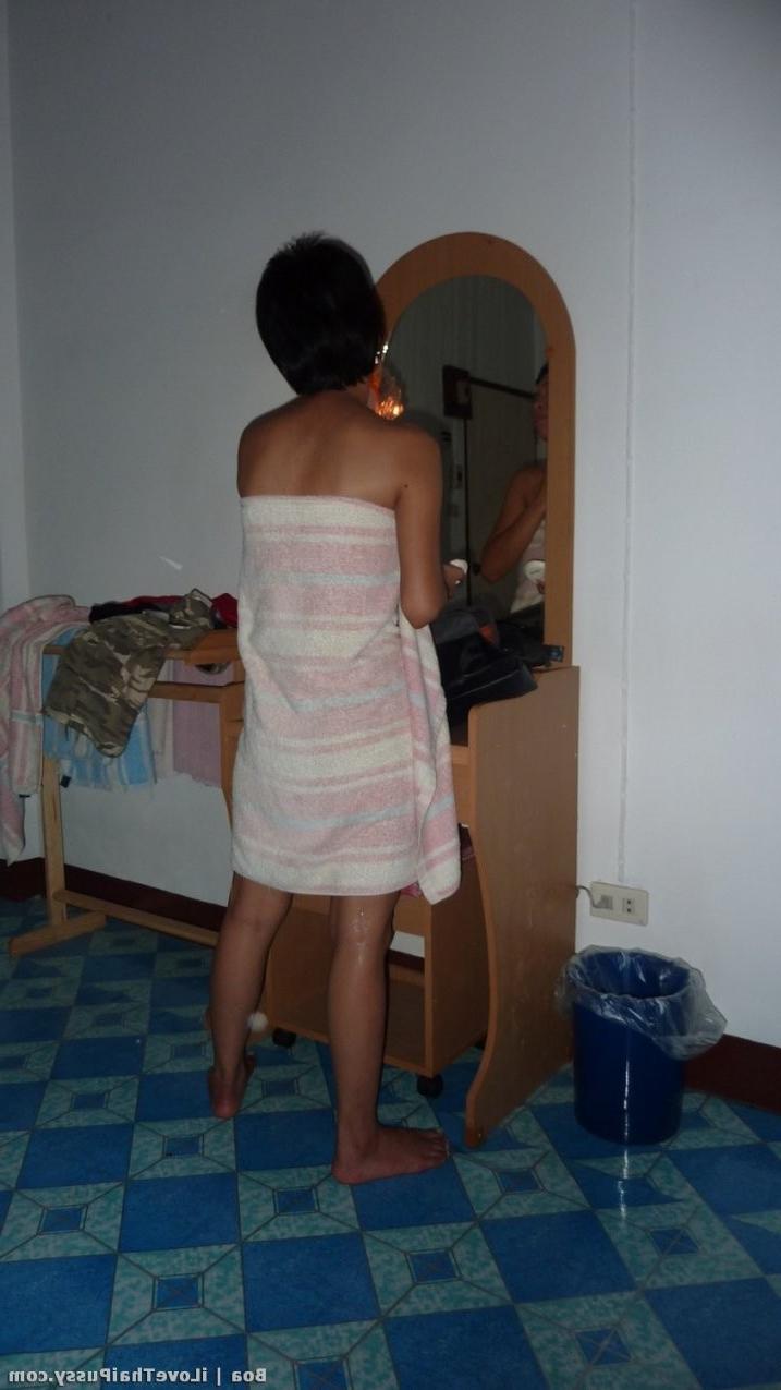 14P Shy Skinny Thai Hooker Penetrated By A Drunk Tourist On Vacation From His Wife