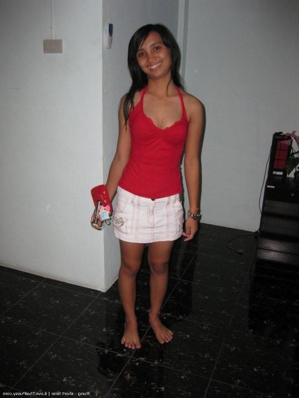 15P Drunk Thai Bargirls Party And Flash Perky Tits