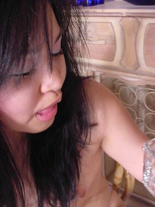 16P A sexy hot drunk thai girl showing her naked body