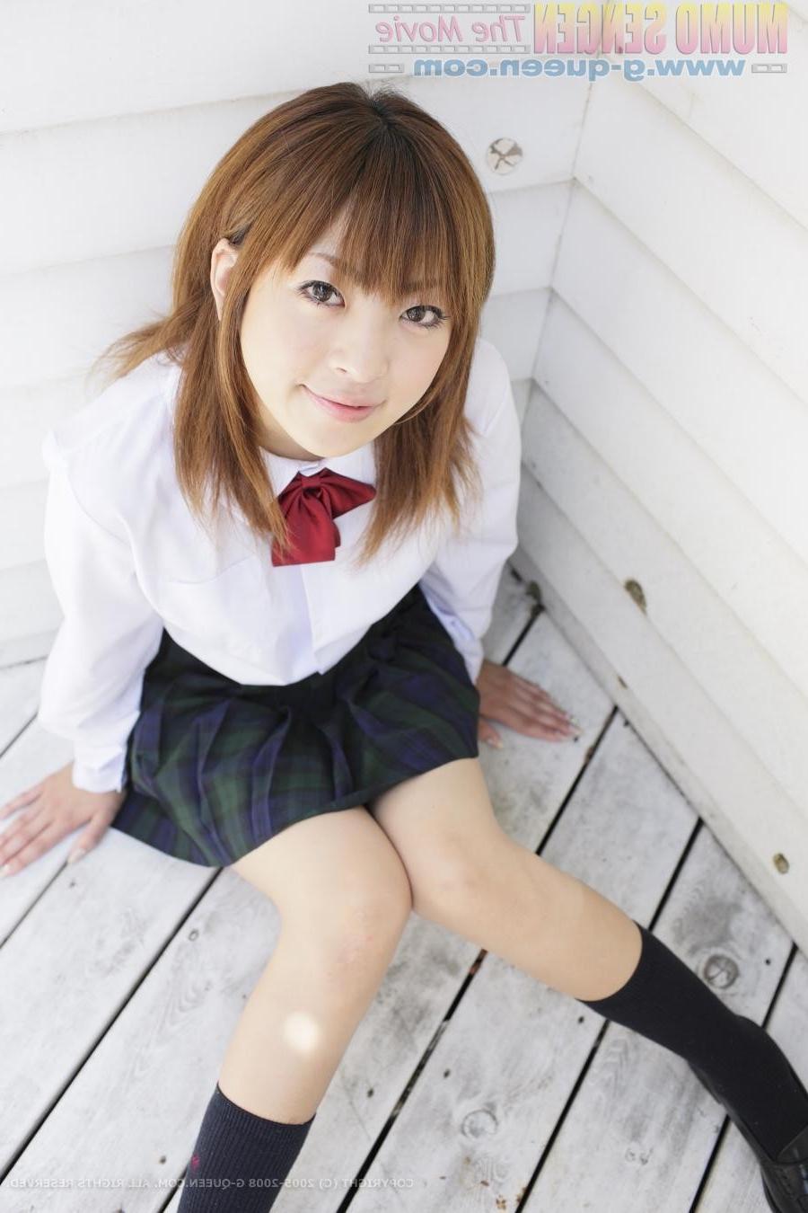 13P japanese honey upskirt exposing dirty panties and shaved pussy
