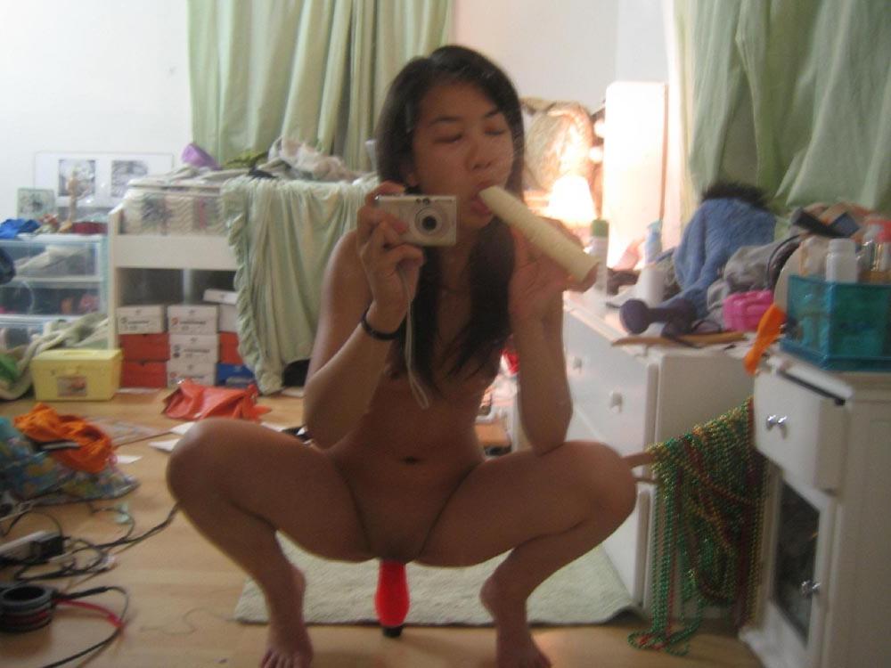 16P Asian teen dildo