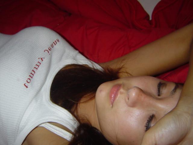 20P Asian teen girl in boy panties