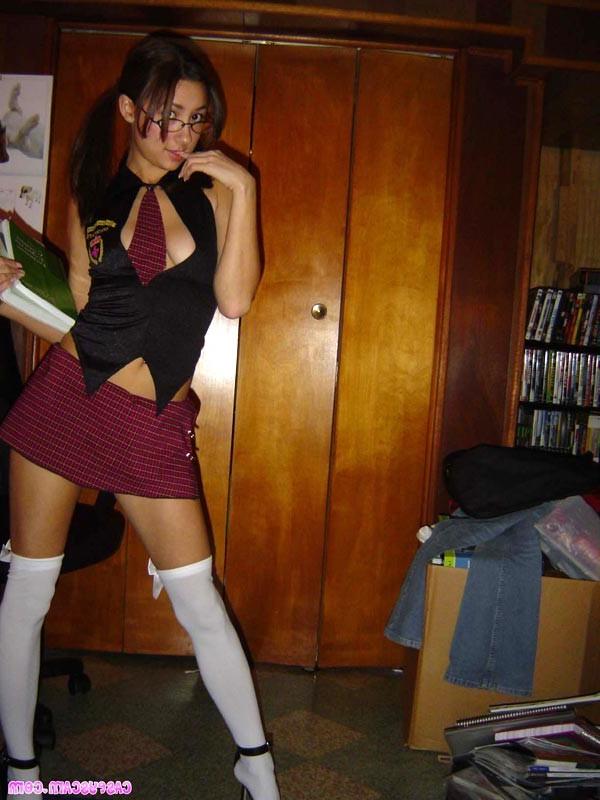 16P Busty asian schoolgirl in uniform