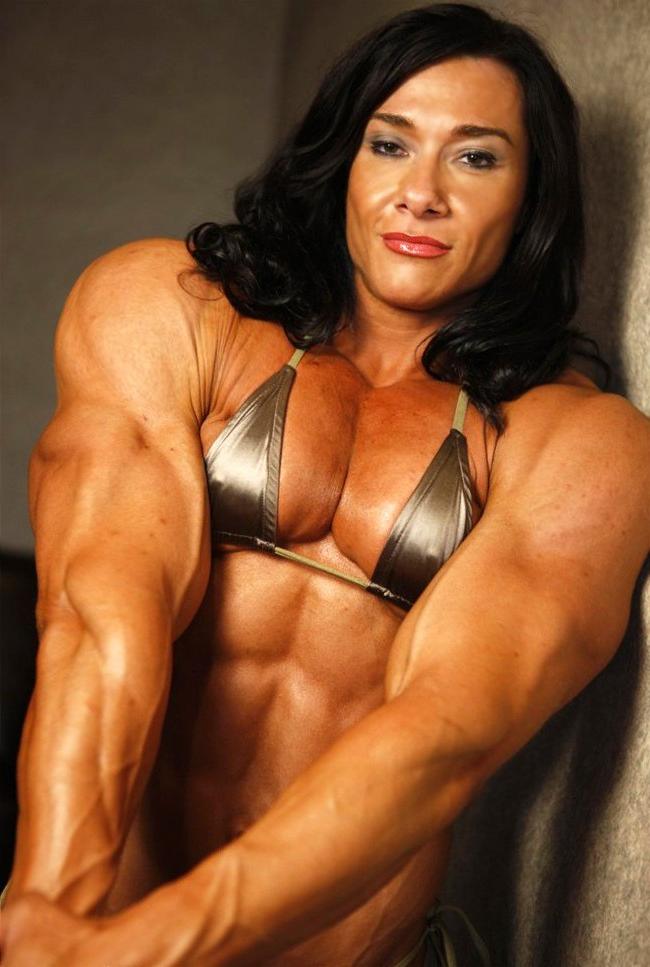 12P Massive muscular Goddess ripped strong body
