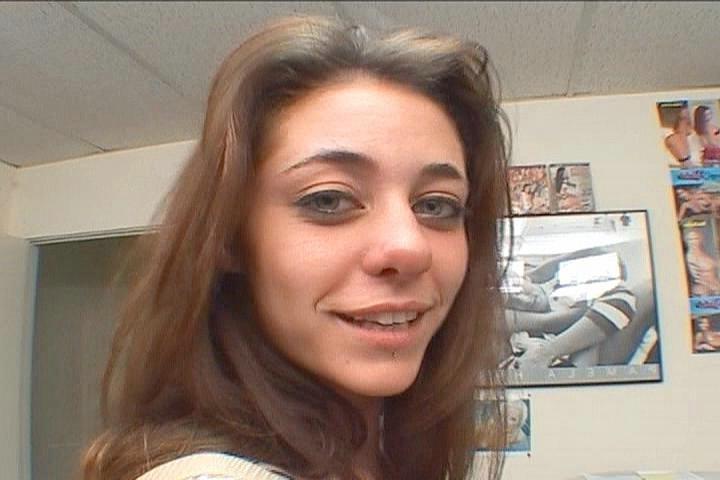 15P sexy brunette with wing tatoo above her ass get mouth load cum