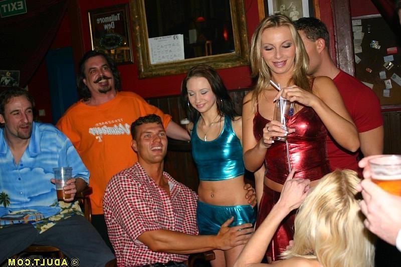 16P Sluts at the party drunk and on their knees suckin