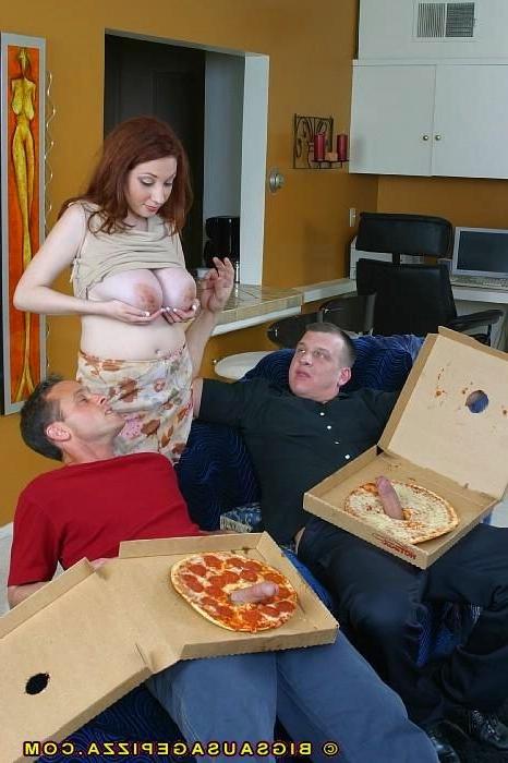 16P Babe with gigantic titties fucking two huge cocks