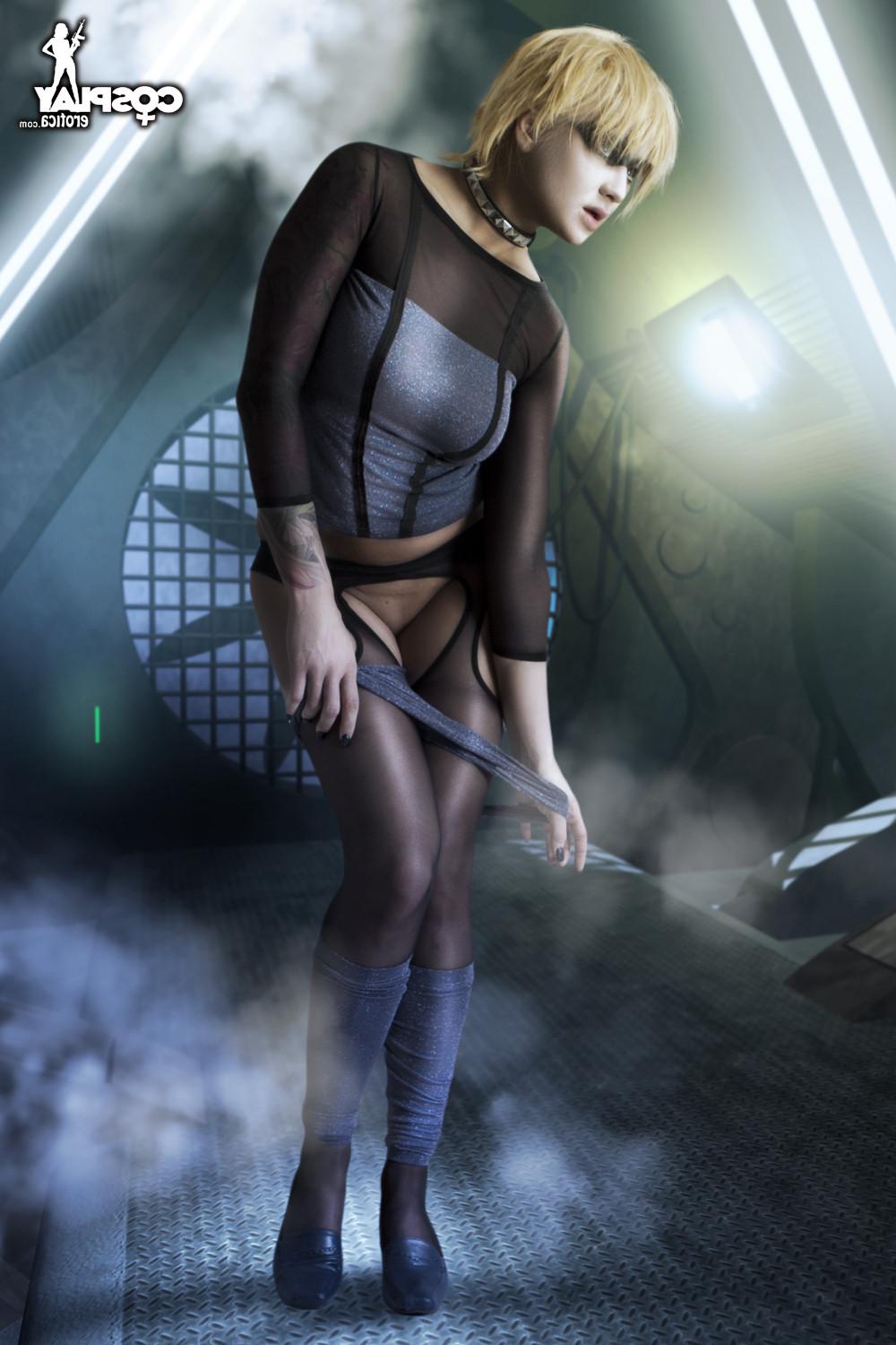 15P Bladerunner Cosplay