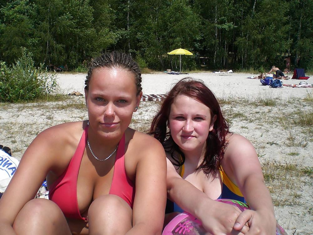 25P Busty MILF Kate From SmutDates.com