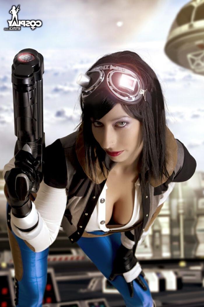 7P CosplayErotica Gaming Doll Sandy Bell