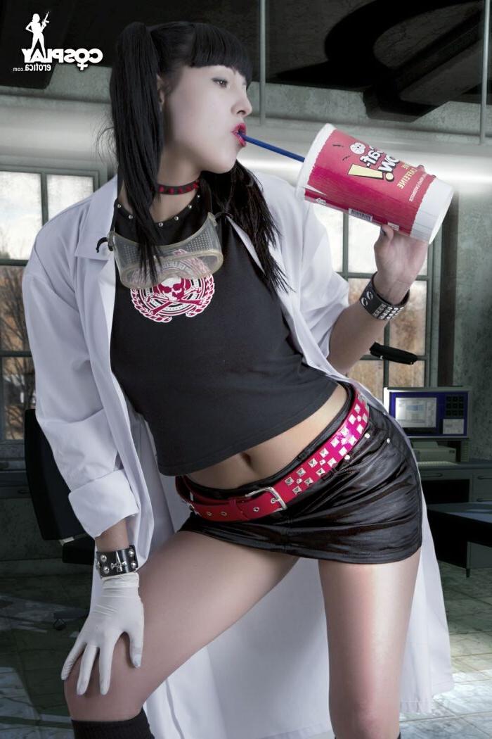 7P CosplayErotica Gaming Doll Mea Lee