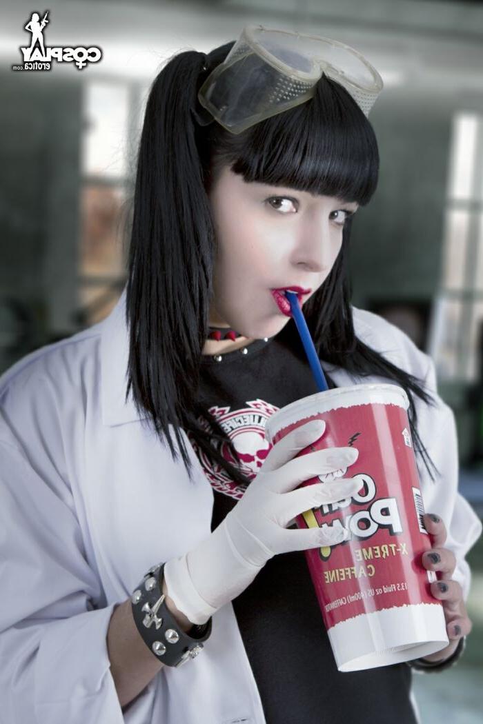 7P CosplayErotica Gaming Doll Mea Lee