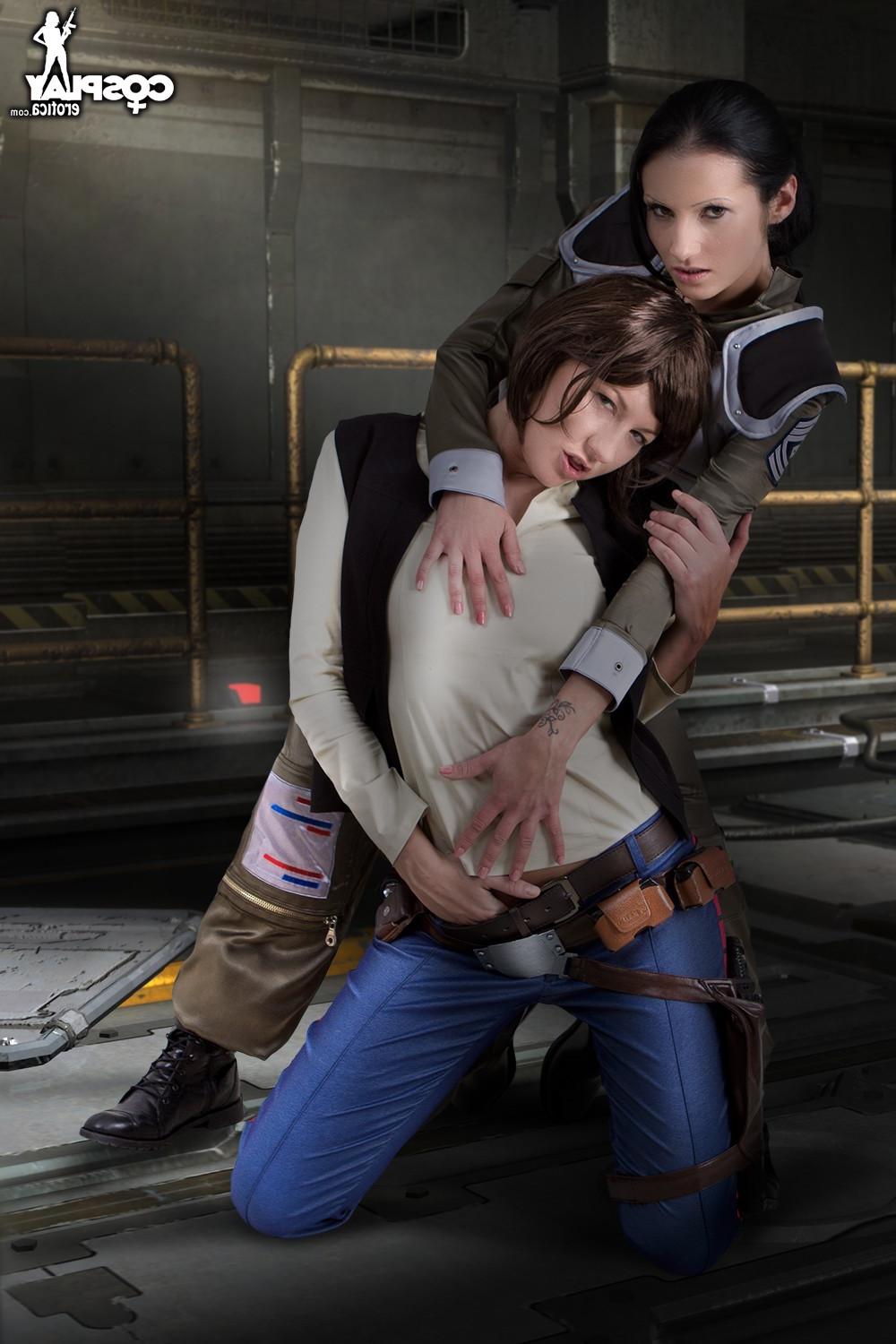12P CosplayErotica  Han Solo StarWars vs Boomer Battlestar Galactica nude cosplay
