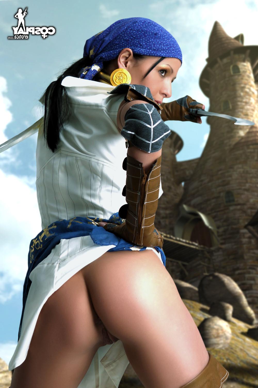 16P Pirate Cosplay with Mea Lee